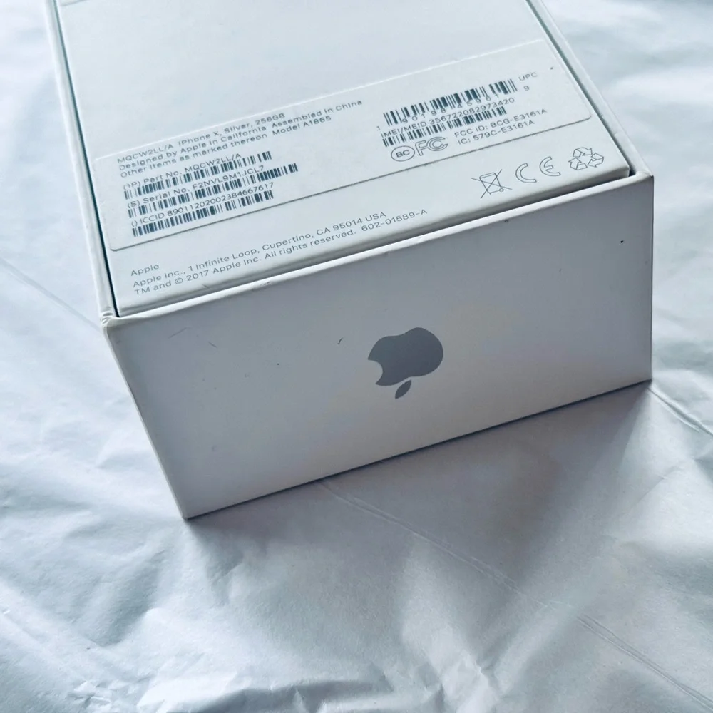 APPLE iPhone Empty Box